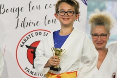 COUPE-JEUNE-SAMOURAI323